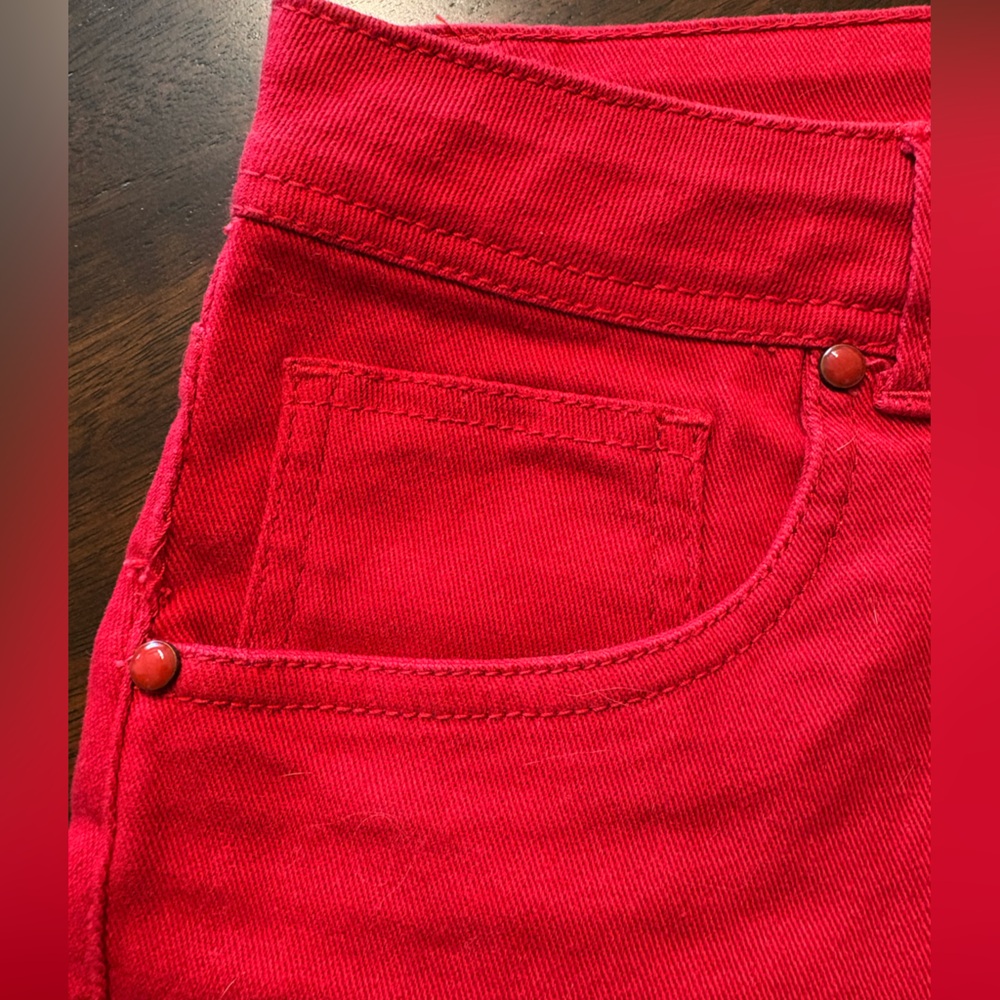 Red Denim Jean Shorts, Size 12, Roz & Ali - Picture 6 of 8